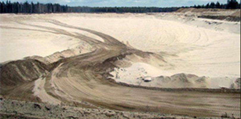 Геологи нашли месторождение стекольного песка в Вологодской области с запасом 100 млн тонн