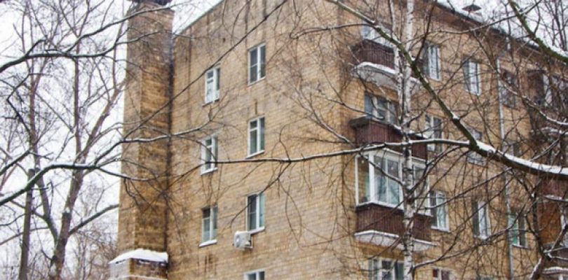 Эсеры внесут в Госдуму законопроект о сносе пятиэтажек по всей России