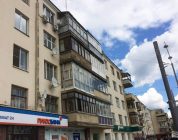 Екатеринбургские УК отказались принуждать людей «расстеклять балконы»