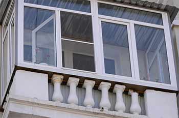 «Война с балконами» в Екатеринбурге отложена - infork.ru