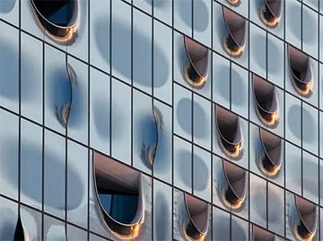 Сложный волнообразный фасад нового впечатляющего концертного зала в Гамбурге создан благодаря продуктам Guardian Glass - infork.ru